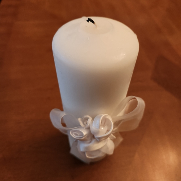 Beverly Clark Unity Candle - Picture 5 of 8